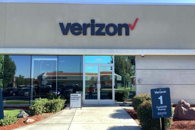 Verizon Wireless – Hemet, CA