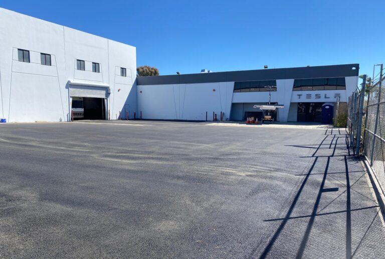Tesla Service Center – Santa Monica